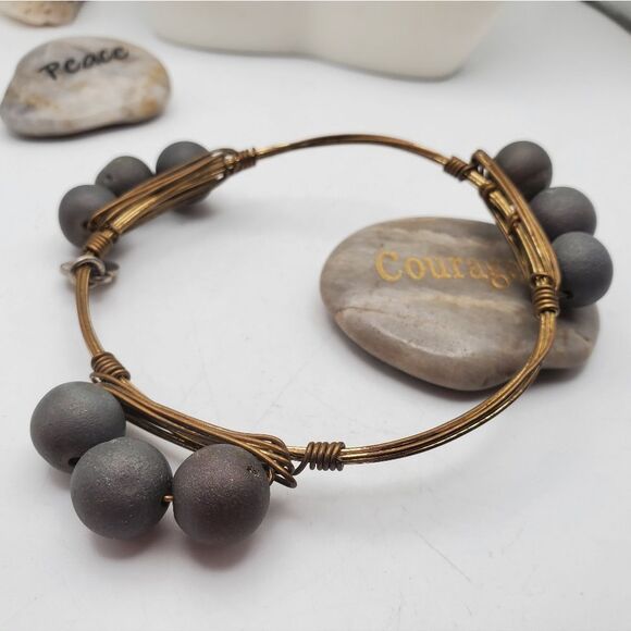 Olive greay stone wire‎ beaded bracelet - Picture 1 of 3